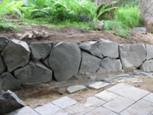 Gray Trap Boulders - Landscape Supply in Minnesota - Minneapolis, St. Paul